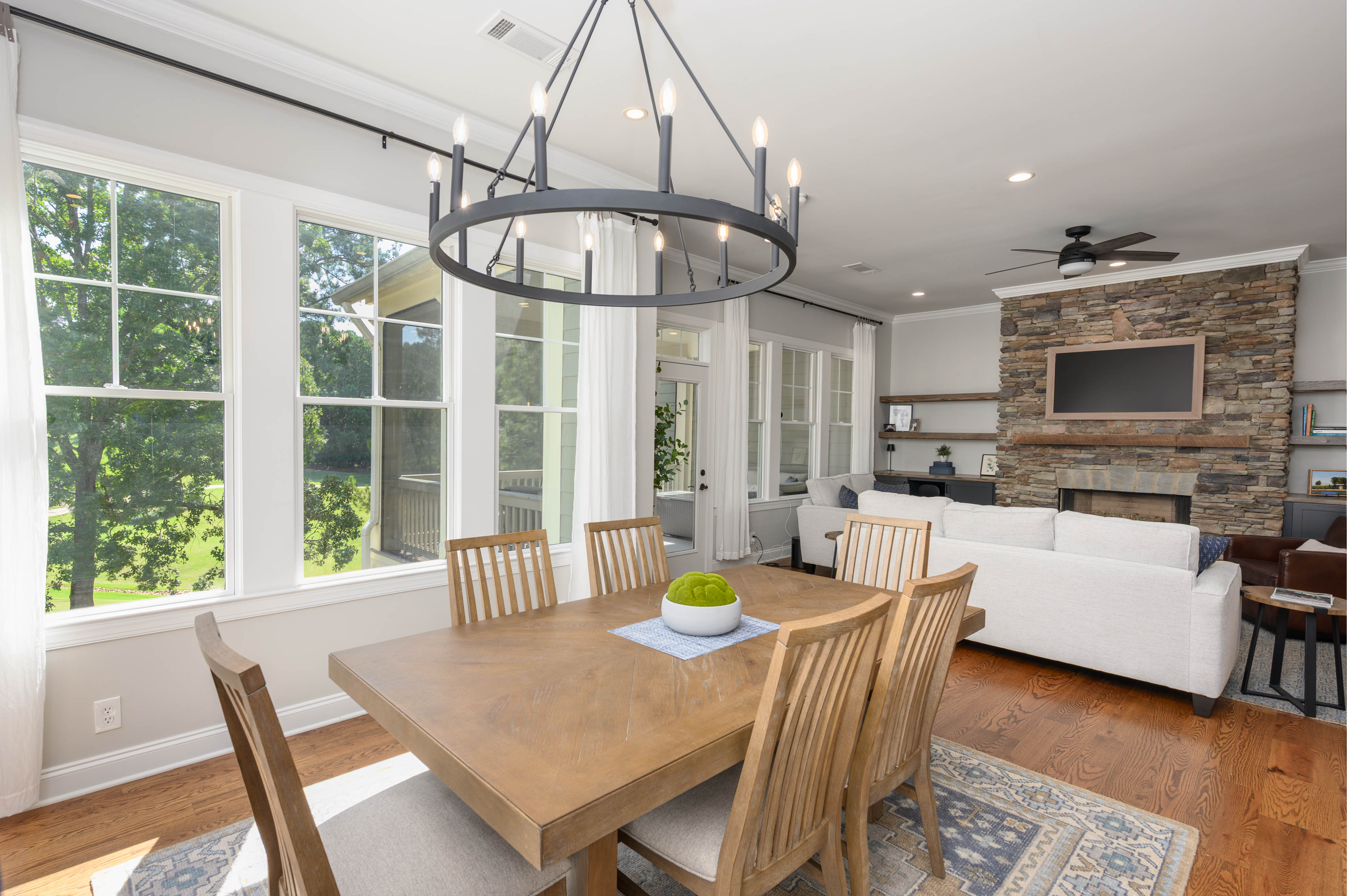 1100 Landing Drive image 14